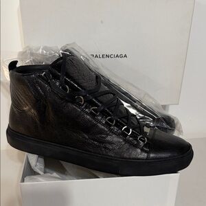 Balenciaga Men's Black Leather Sneakers